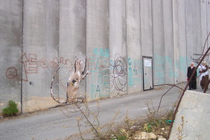 Die Mauer in Bethlehem, Palästina, "EXIT" ein gemalter Ausgang, als Hoffnungsschimmer