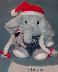 Elefanten mit Weihnachtsmütze zum Blogwichteln