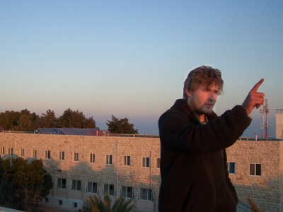Rüdiger auf dem Dach von Talitha Kumi, Palästina